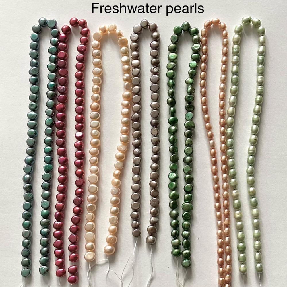 Freshwater pearls - seven strands